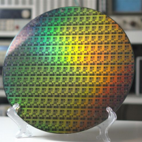 氧化鎵打開(kāi)芯片大戰(zhàn)新篇章！